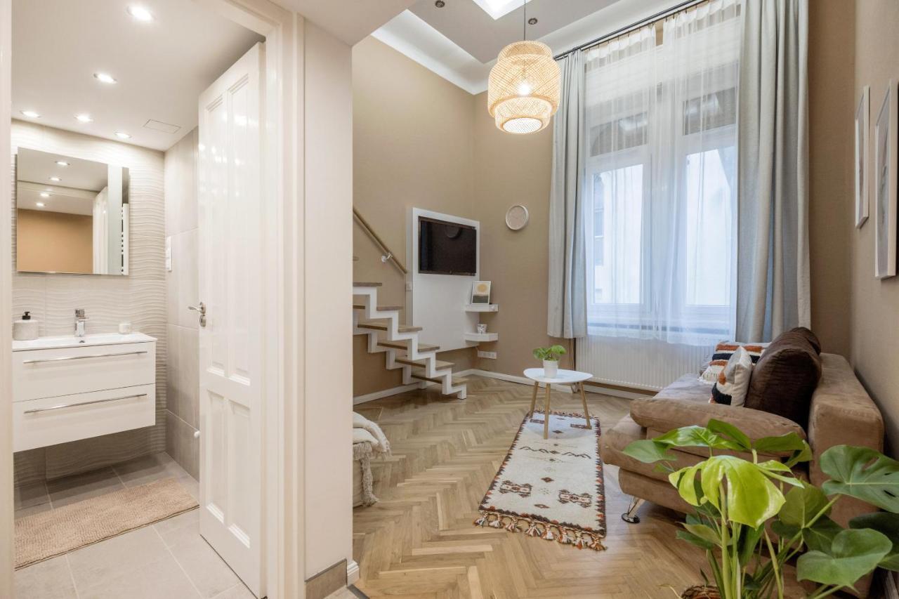 L1 Apartments Budapest Exteriör bild